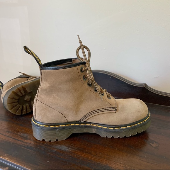 Made in England Suede Dr. Martens size 7 - Picture 6 of 11